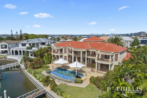 5-7 Queen Guineveres Pl, Paradise Point, QLD 4216