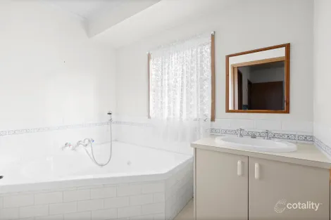 Property photo of 6/5-7 The Parade Mansfield VIC 3722