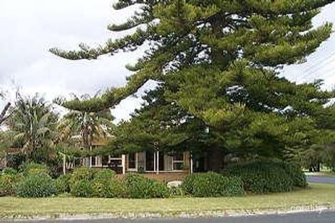 2 Thomas St, West Busselton, WA 6280