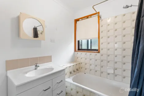 Property photo of 14 Grant Parade Goulburn NSW 2580