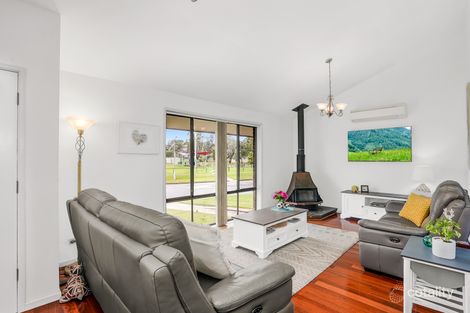 Property photo of 208 York Road South Penrith NSW 2750