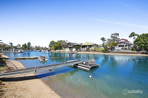 Property photo of 32 Poinciana Boulevard Broadbeach Waters QLD 4218