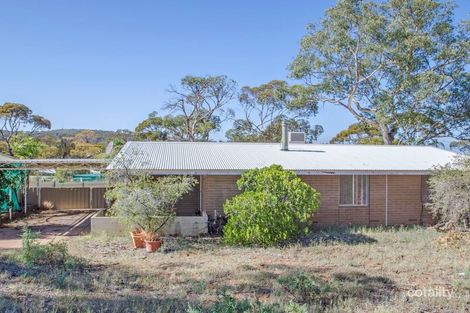 7 Bachelor Ave, Kambalda East, WA 6442