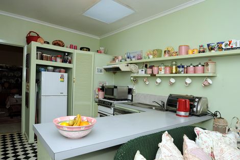 Property photo of 8 First Avenue Aspendale VIC 3195