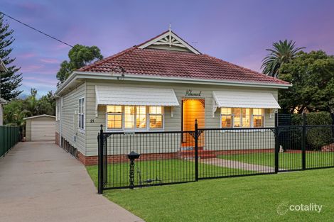 21 Caroline St, Corrimal, NSW 2518