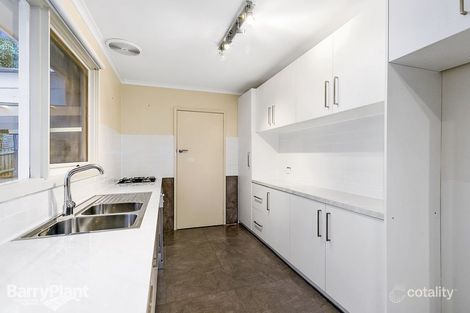Property photo of 111 Manchester Road Mooroolbark VIC 3138