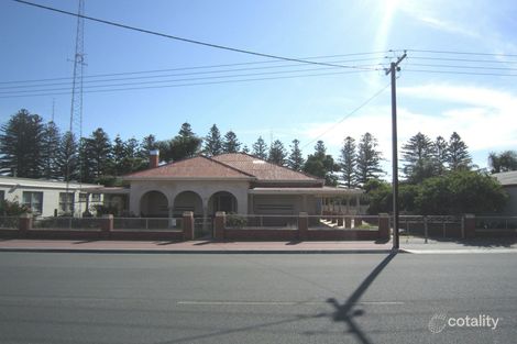 Property photo of 25 Mackay Street Port Broughton SA 5522