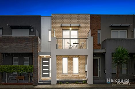 13 Oldis Cl, Caroline Springs, VIC 3023