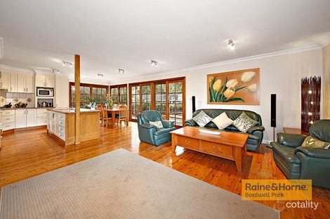 Property photo of 33 Canonbury Grove Bexley North NSW 2207