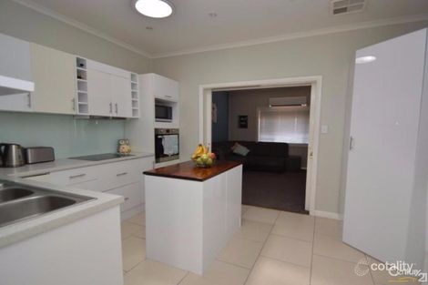 Property photo of 18 Thomas Street Broken Hill NSW 2880