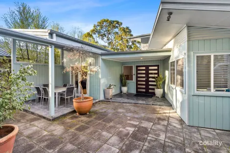 Property photo of 18 Pacific Crescent Maianbar NSW 2230