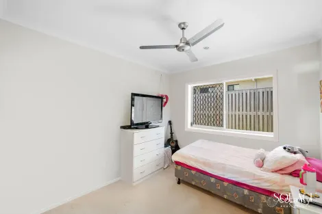 Property photo of 13 Kurwongbah Street Boyne Island QLD 4680
