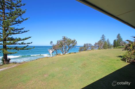 Property photo of 37 Ocean Road Brooms Head NSW 2463