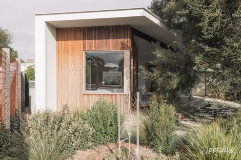 14a Hillcrest Dr, Point Lonsdale, VIC 3225