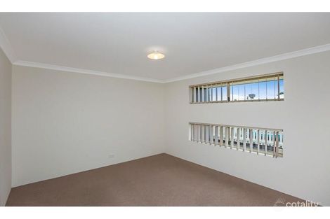 Property photo of 13 Clarity Elbow Atwell WA 6164