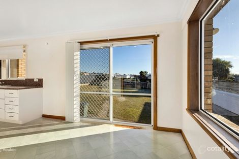 Property photo of 24 Middle Road Devonport TAS 7310
