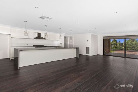 Property photo of 11 Fairhaven Avenue Beveridge VIC 3753