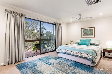 Property photo of 1 Aprey Place Eltham VIC 3095
