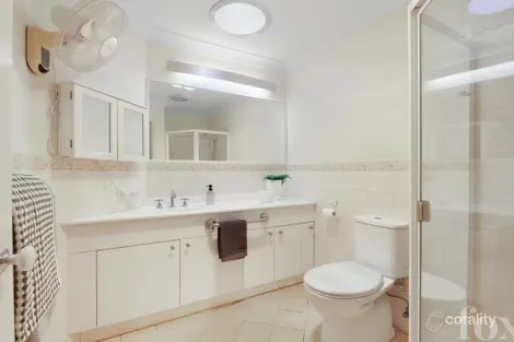 Property photo of 2/4 Usher Avenue Labrador QLD 4215