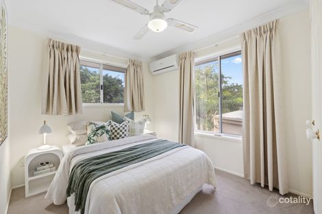 Property photo of 3 The Promontory Helensvale QLD 4212