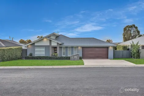 Property photo of 3 Ray Gooley Drive Mudgee NSW 2850