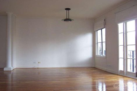 Property photo of 33/2-4 Wellington Crescent East Melbourne VIC 3002