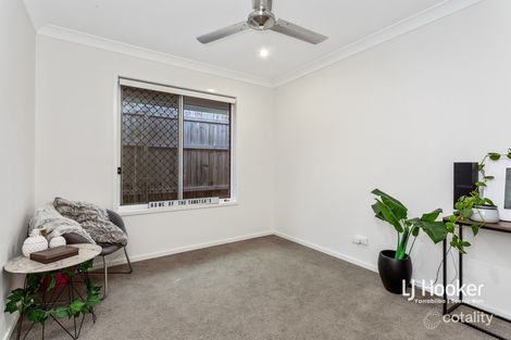 Property photo of 53 Summerview Avenue Yarrabilba QLD 4207