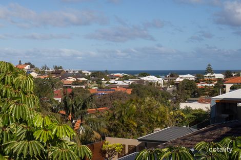 Property photo of 26 Charsley Crescent Marmion WA 6020