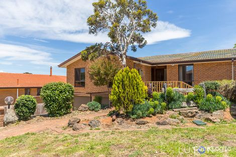 Property photo of 96 Baracchi Crescent Giralang ACT 2617