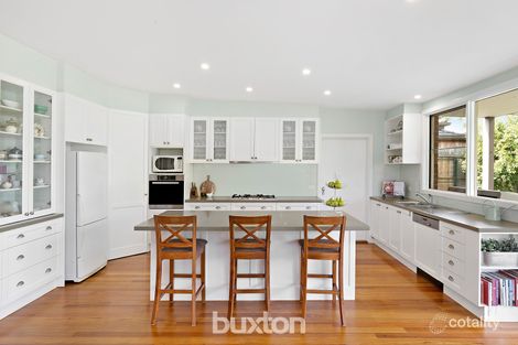 Property photo of 2/16 Hamel Street Box Hill South VIC 3128