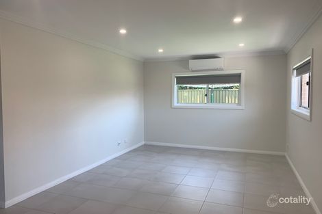 Property photo of 1/7 Marina Crescent Greenacre NSW 2190