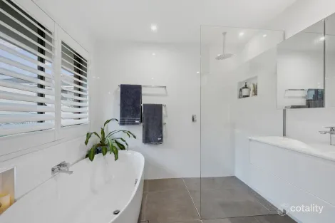 Property photo of 5 Melrose Street Bulimba QLD 4171