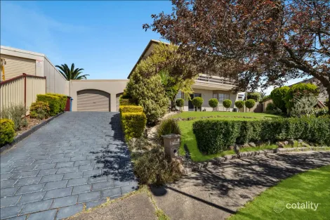5 ROKEWOOD CT, ENDEAVOUR HILLS, VIC 3802