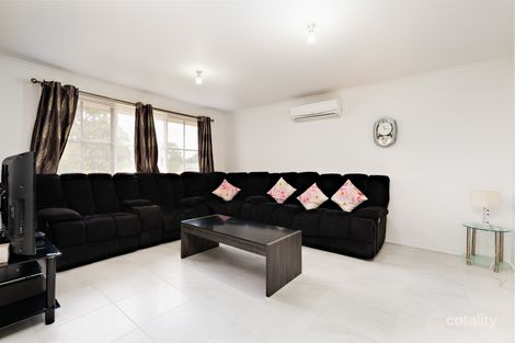 Property photo of 1 Marson Court Pakenham VIC 3810