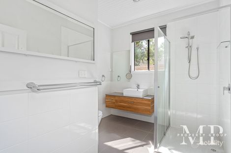 Property photo of 42 Rosemore Road Rosebud VIC 3939