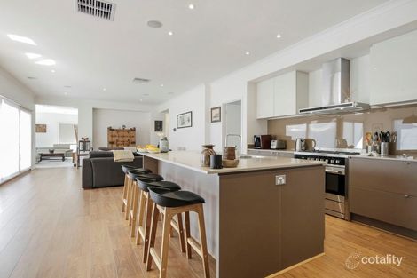 Property photo of 59 Riverside Drive Craigieburn VIC 3064