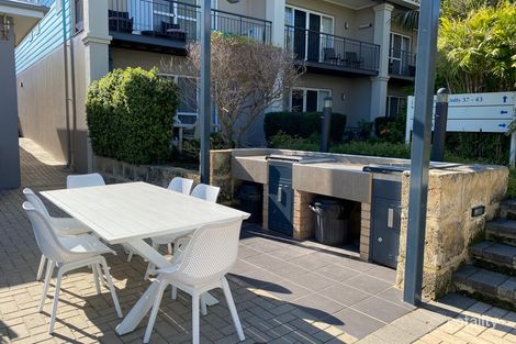 20/20 Apollo Pl, Halls Head, WA 6210