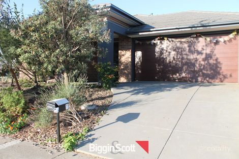 Property photo of 74 Silverwattle Drive Lyndhurst VIC 3975