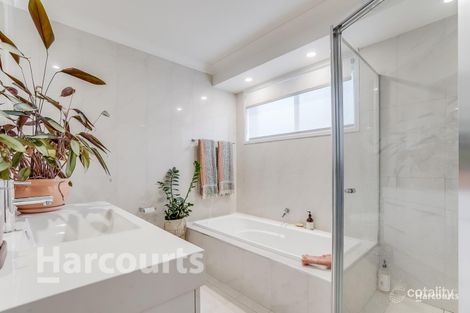 Property photo of 3 Todd Place Leumeah NSW 2560