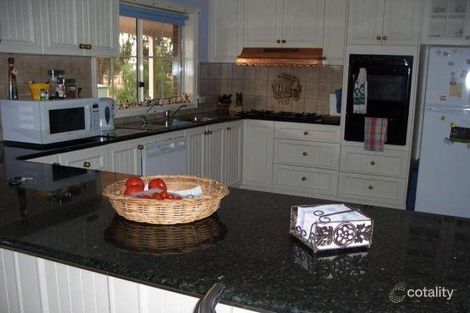 Property photo of 8 Karawatha Drive Narrandera NSW 2700