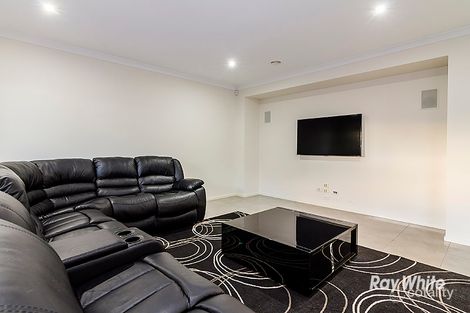 Property photo of 8 Amara Grove Lyndhurst VIC 3975