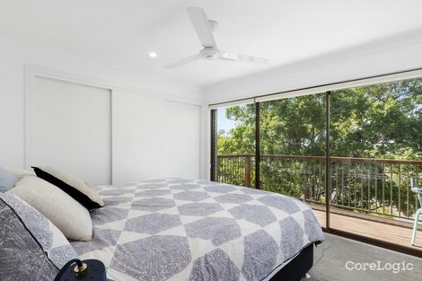 Property photo of 138 Discovery Drive Helensvale QLD 4212