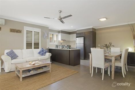 Property photo of 1/14 Hall Avenue Bongaree QLD 4507