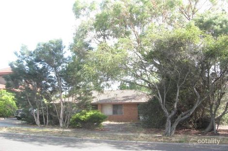 Property photo of 2 Bordeaux Court Frankston VIC 3199