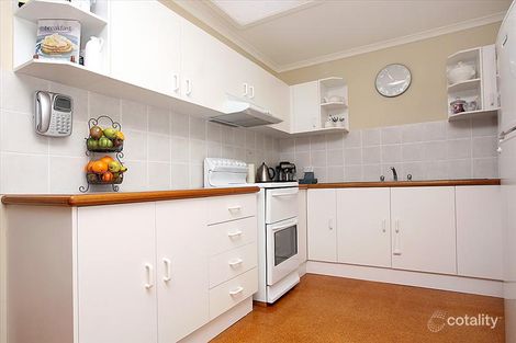 Property photo of 32 Ern Florence Crescent Theodore ACT 2905