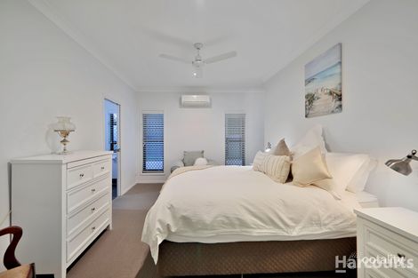Property photo of 19 Traviston Way Burrum Heads QLD 4659
