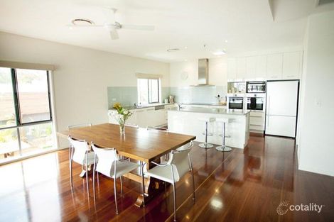 Property photo of 176 Kenmore Road Fig Tree Pocket QLD 4069