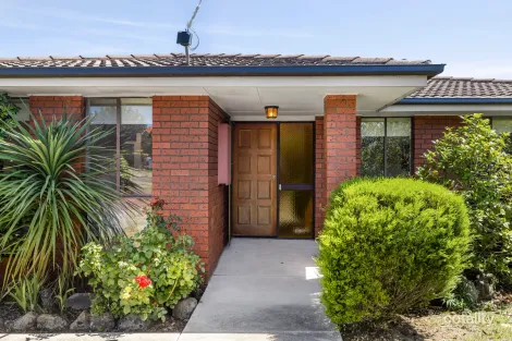 56 Barton St, Kyneton, VIC 3444