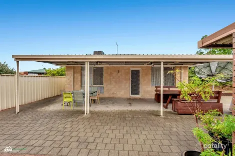 Property photo of 33 Kirby Way Samson WA 6163