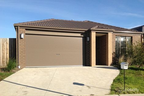 Property photo of 107 Melissa Way Pakenham VIC 3810